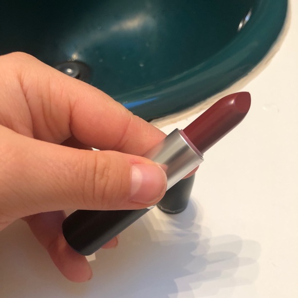 NIB MAC DUBONNET LIPSTICK - Picture 4 of 5